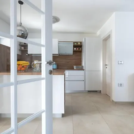 Ena By Istrialux Villa Pinezici (Istria)